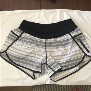 Lululemon Track Shorts - Black & White Size 12